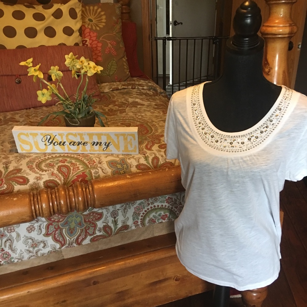 Ladies size XL white embellished tee